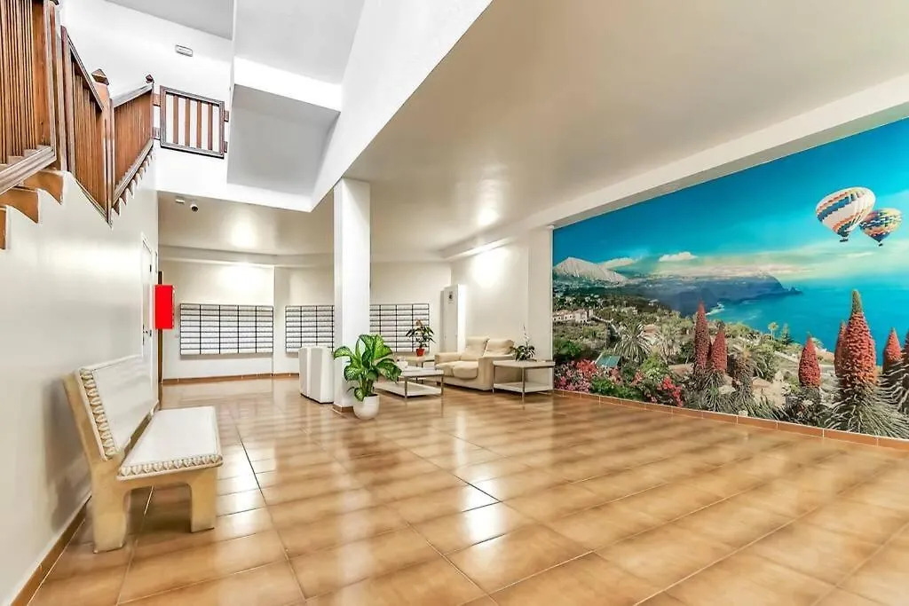 Modern Apartment In Parque Royal I, Playa Fanabe Costa Adeje  0*, Costa Adeje (Tenerife) Spain